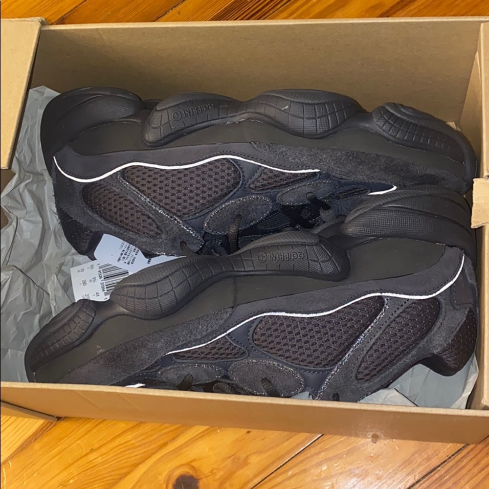 Yeezy 500